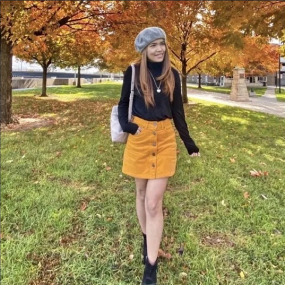 🌴🌼BILLABONG- GOOD LIFE CORDUROY SKIRT🌼🌴 - Picture 6 of 13